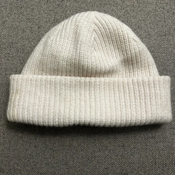 The Northface Salty Dog Beanie - Picture 3 of 5
